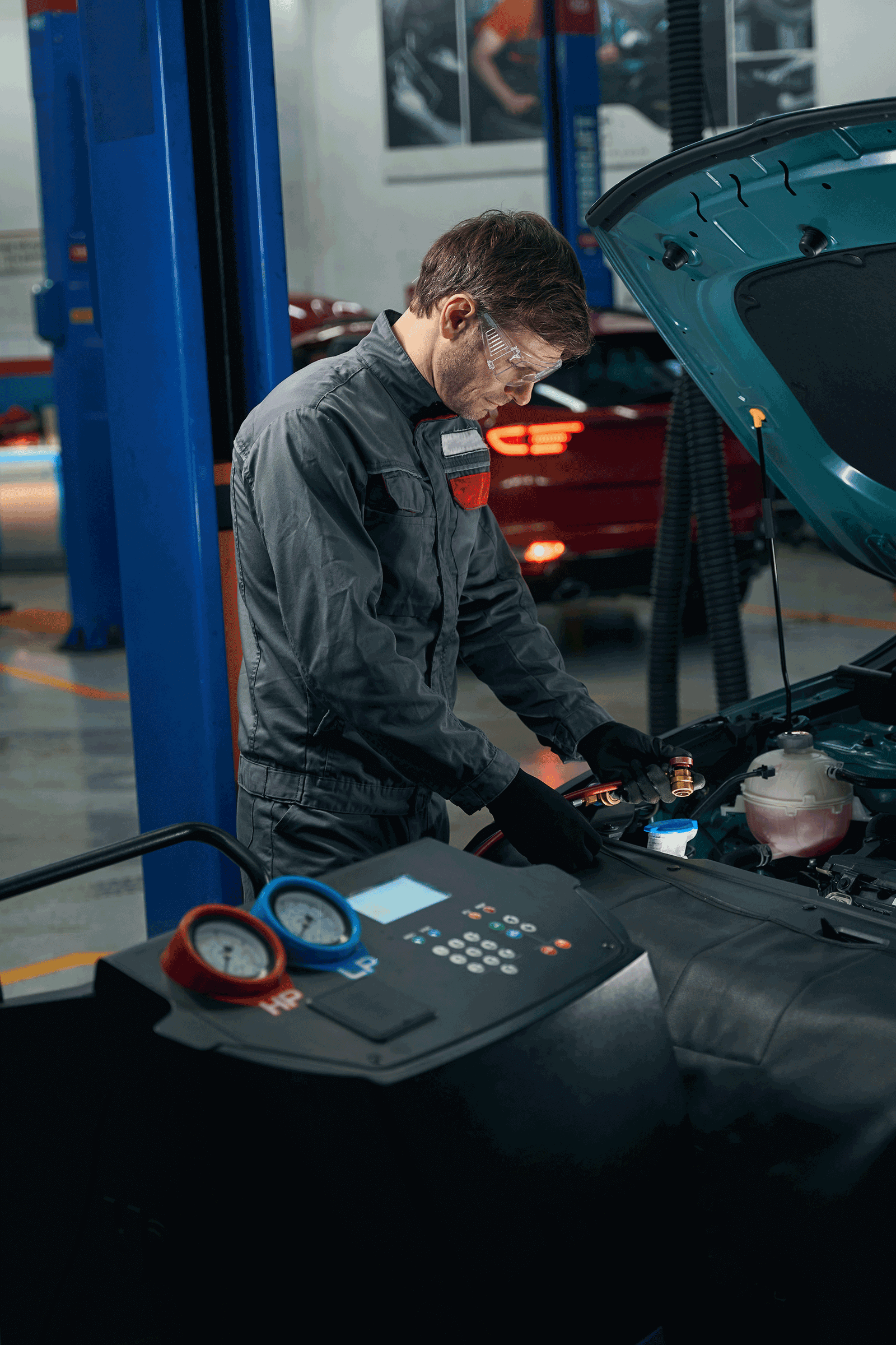 Car experts mechanic
